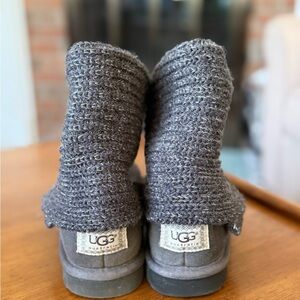 UGG Gray and Silver Knit Boots Size 7